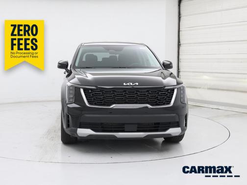 Black 2024 Kia Sorento LX