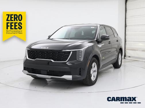 Black 2024 Kia Sorento LX