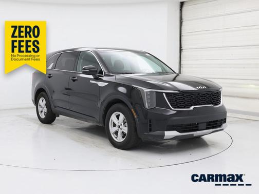 Black 2024 Kia Sorento LX