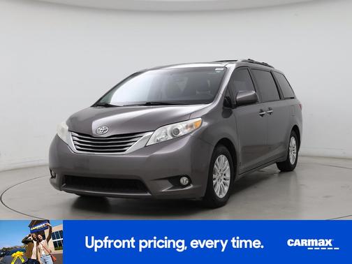 Gray 2017 Toyota Sienna XLE