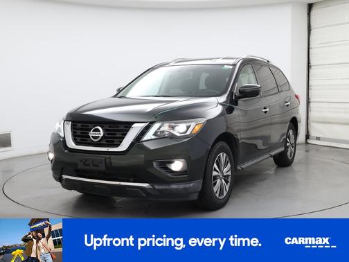 2019 Nissan Pathfinder SV