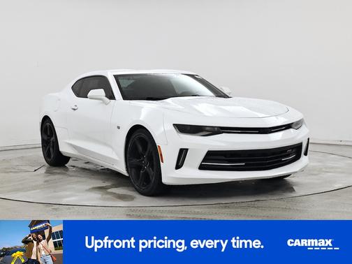 White 2017 Chevrolet Camaro LT