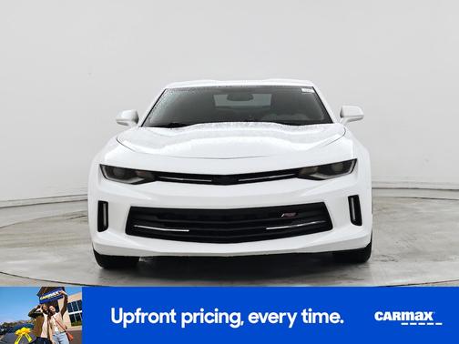 White 2017 Chevrolet Camaro LT