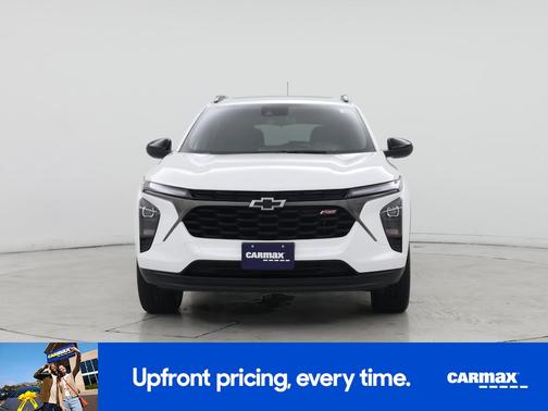 White 2024 Chevrolet Trax 2RS