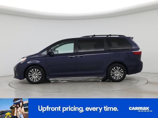 2019 Toyota Sienna XLE