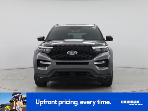 Gray 2023 Ford Explorer ST-Line