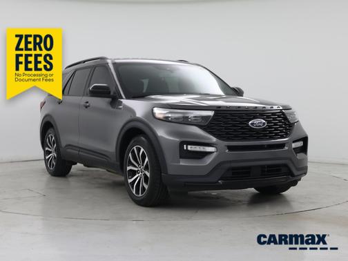 Gray 2023 Ford Explorer ST-Line