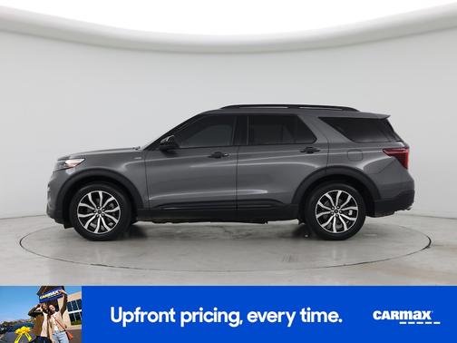 Gray 2023 Ford Explorer ST-Line