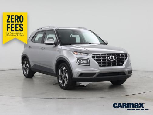 Silver 2024 Hyundai VENUE SEL