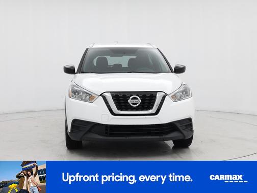 2019 Nissan Kicks S