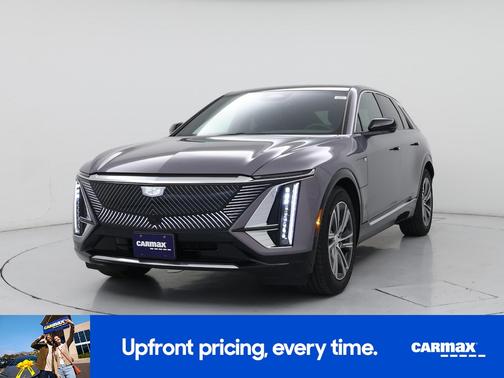 2024 Cadillac LYRIQ Luxury 2