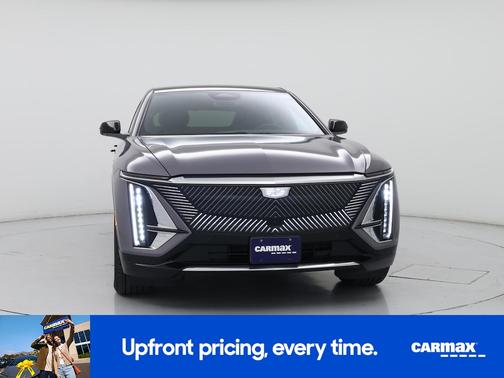 2024 Cadillac LYRIQ Luxury 2