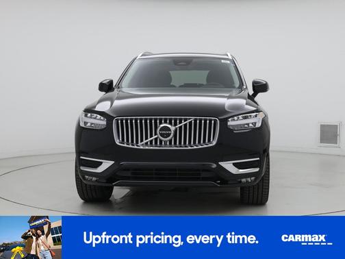 2023 Volvo XC90 B6 Plus