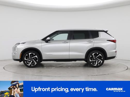 Silver 2022 Mitsubishi Outlander SE