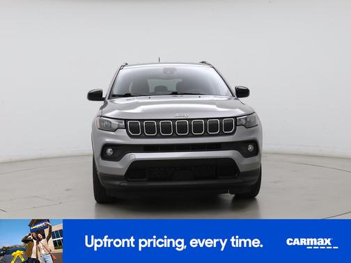 Silver 2022 Jeep Compass Latitude