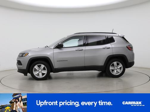 Silver 2022 Jeep Compass Latitude