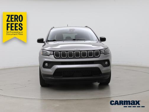 Silver 2022 Jeep Compass Latitude