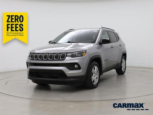 Silver 2022 Jeep Compass Latitude