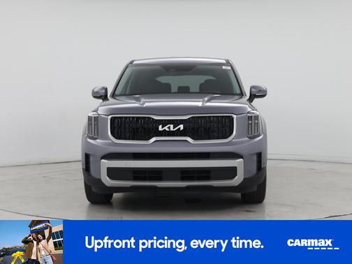 Gray 2023 Kia Telluride LX