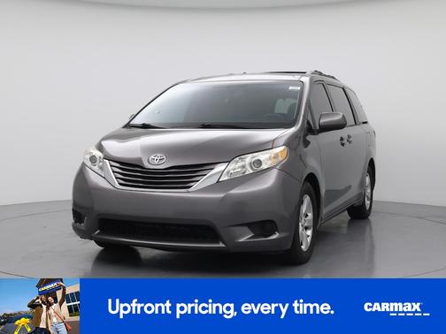 2016 Toyota Sienna LE