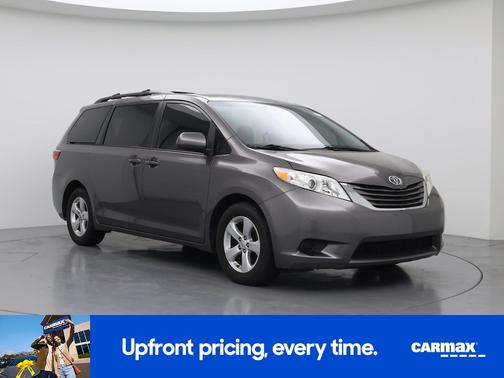 2016 Toyota Sienna LE