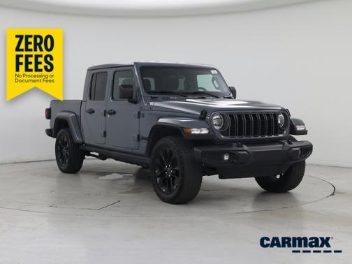 Gray 2025 Jeep Gladiator Nighthawk