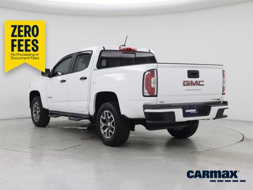 White 2022 GMC Canyon AT4 with Cloth
