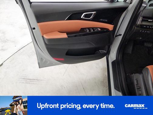 Gray 2024 Kia Carnival SX