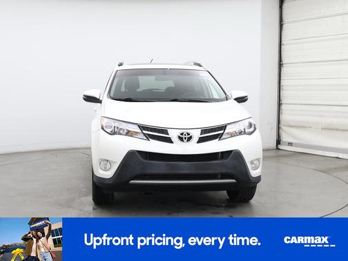 White 2015 Toyota RAV4 XLE