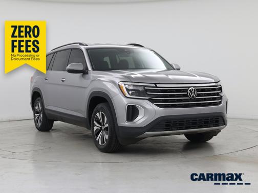 Silver 2024 Volkswagen Atlas SE
