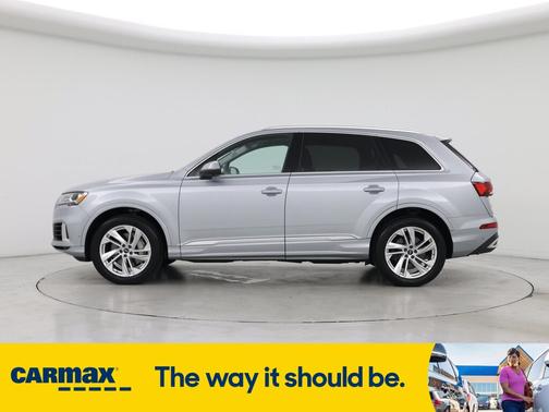 2023 Audi Q7 Premium Plus