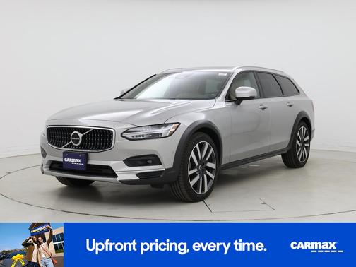 Silver 2024 Volvo V90 Cross Country B6 Ultimate