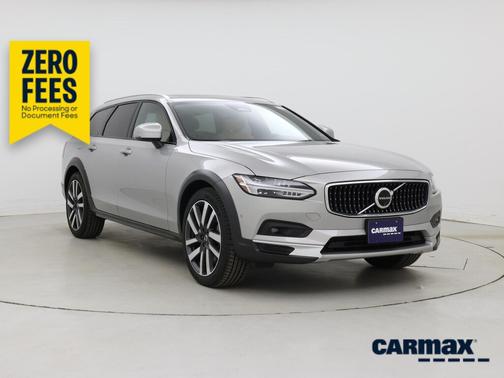Silver 2024 Volvo V90 Cross Country B6 Ultimate