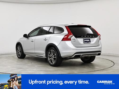2015 Volvo V60 Cross Country T5 Platinum