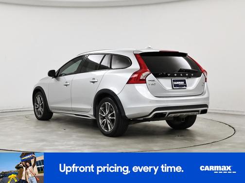 2015 Volvo V60 Cross Country T5 Platinum