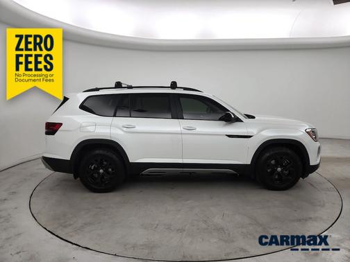 White 2024 Volkswagen Atlas Peak Edition SEL
