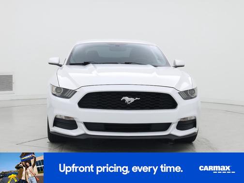 White 2015 Ford Mustang