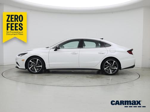 White 2021 Hyundai SONATA SEL Plus