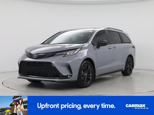2025 Toyota Sienna XSE
