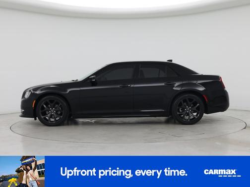 Black 2022 Chrysler 300 Touring L