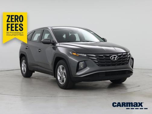 Gray 2023 Hyundai TUCSON SE