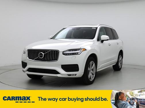 2021 Volvo XC90 T5 Momentum