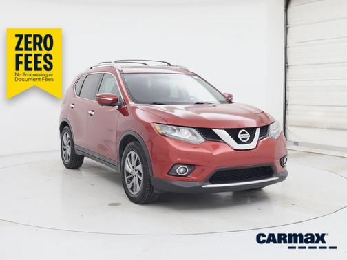 Red 2015 Nissan Rogue SL