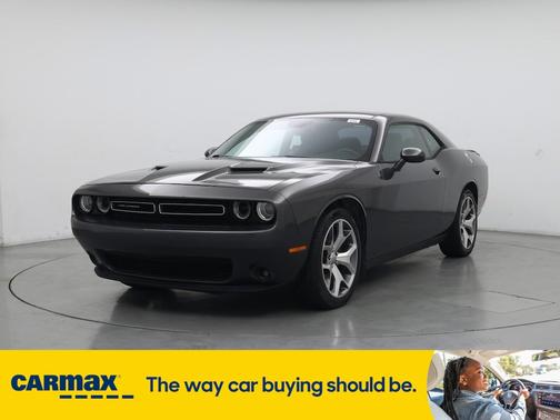 2016 Dodge Challenger SXT Plus