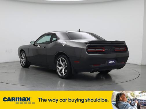2016 Dodge Challenger SXT Plus