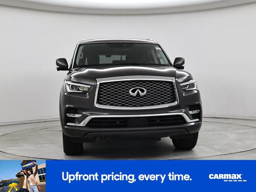Gray 2024 INFINITI QX80 Luxe