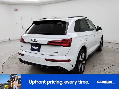 2024 Audi Q5 S-Line Premium Plus