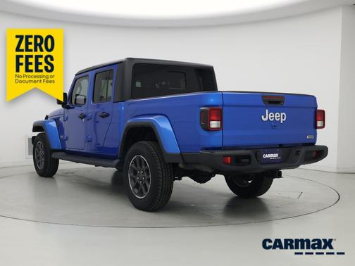 Blue 2022 Jeep Gladiator Overland