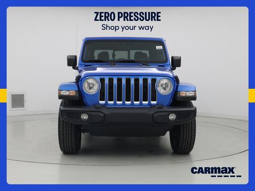 Blue 2022 Jeep Gladiator Overland