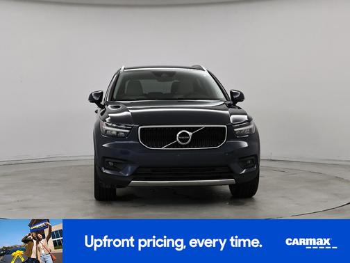 2021 Volvo XC40 T4 Momentum